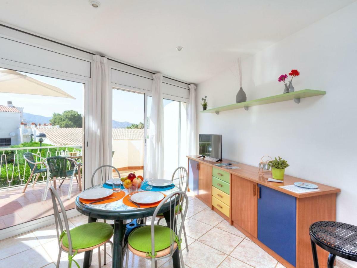 Apartment Palmiers I-10 By Interhome Llança Eksteriør billede